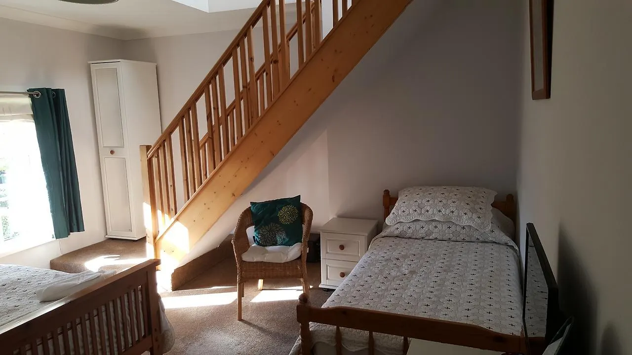 Church End Farm Bed And Breakfast Hale  Bed & Breakfast Hale (Merseyside)