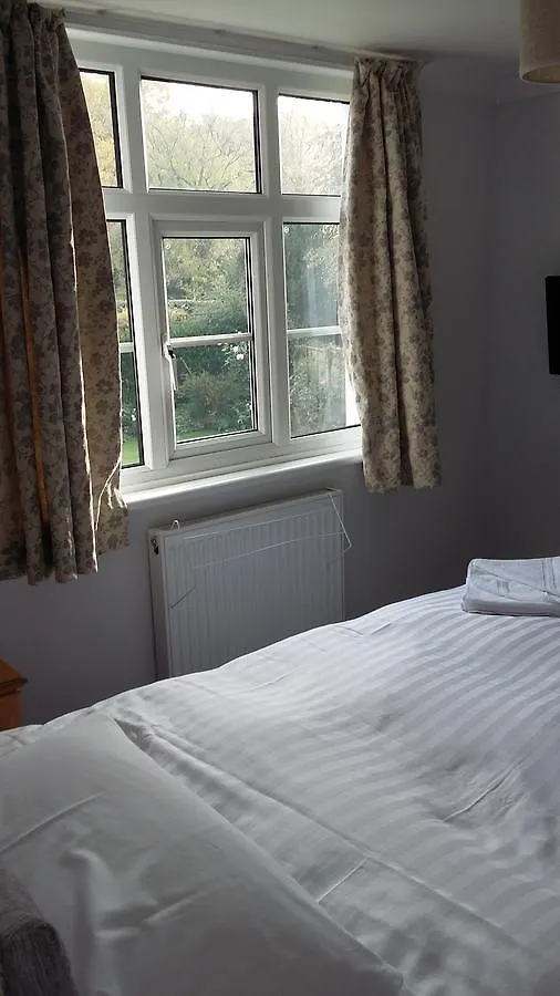 Church End Farm Bed And Breakfast Hale  0*, Hale (Merseyside)