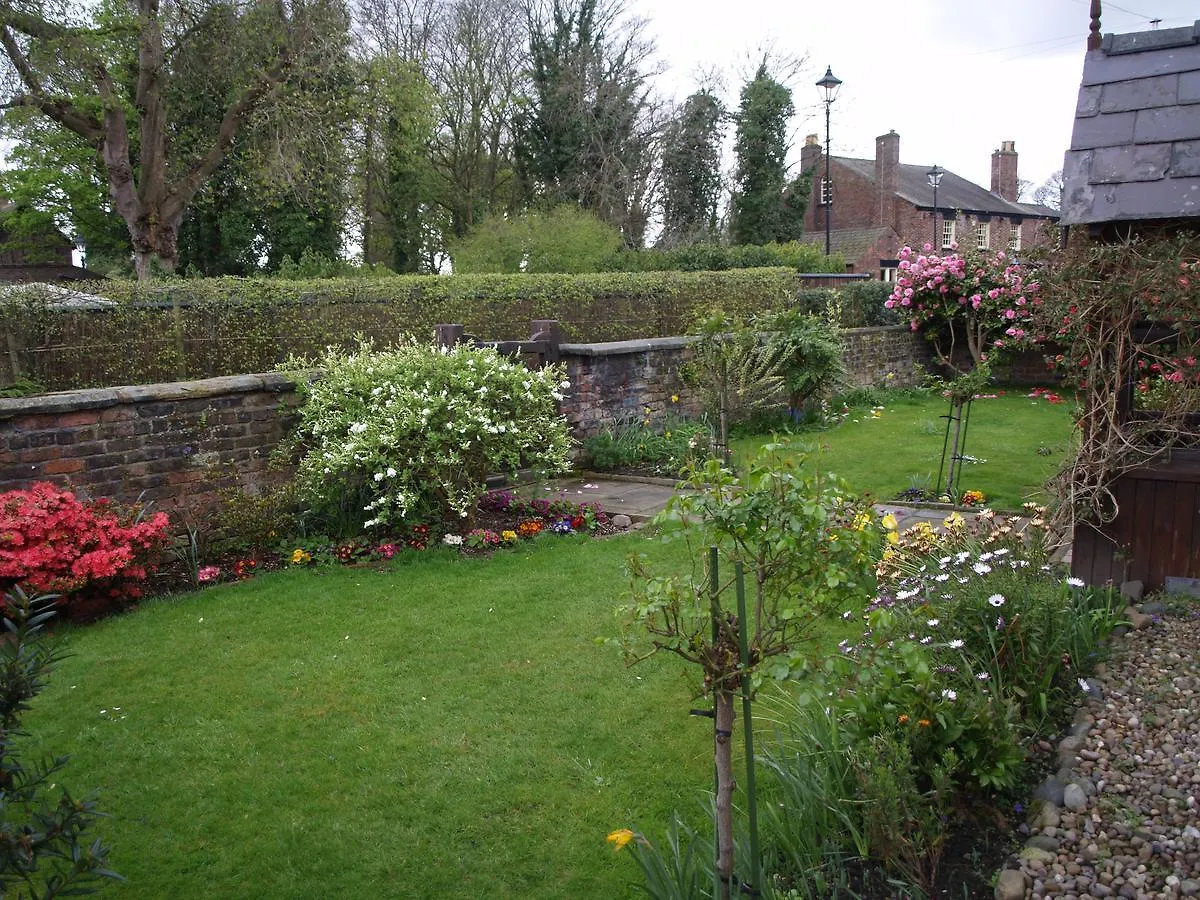 Church End Farm Bed And Breakfast Hale  United Kingdom